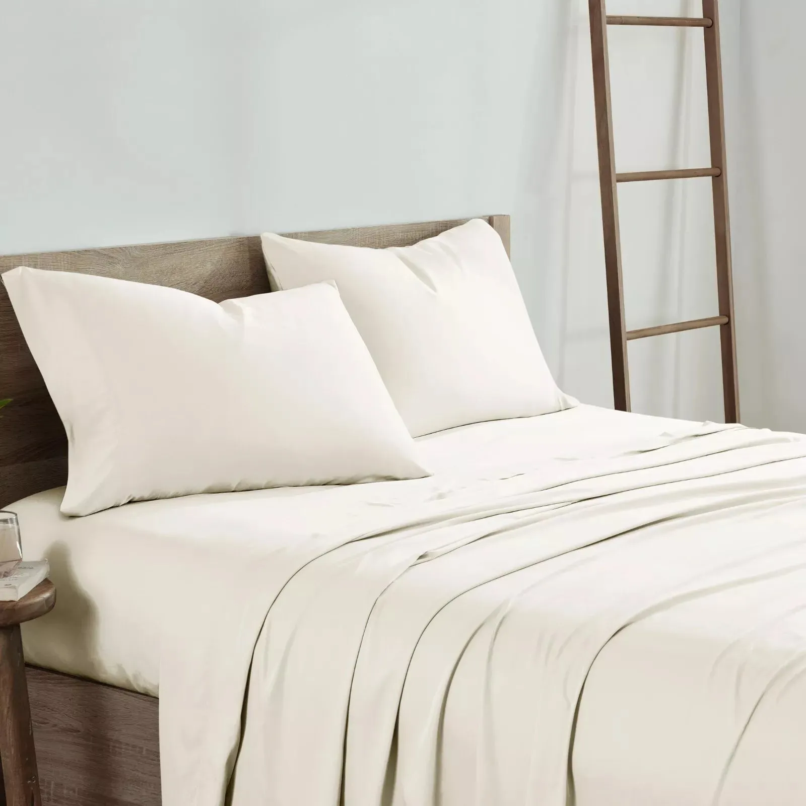 4-Piece Set: Kathy Ireland 300 Thread Count 100% Bamboo Sheet Set