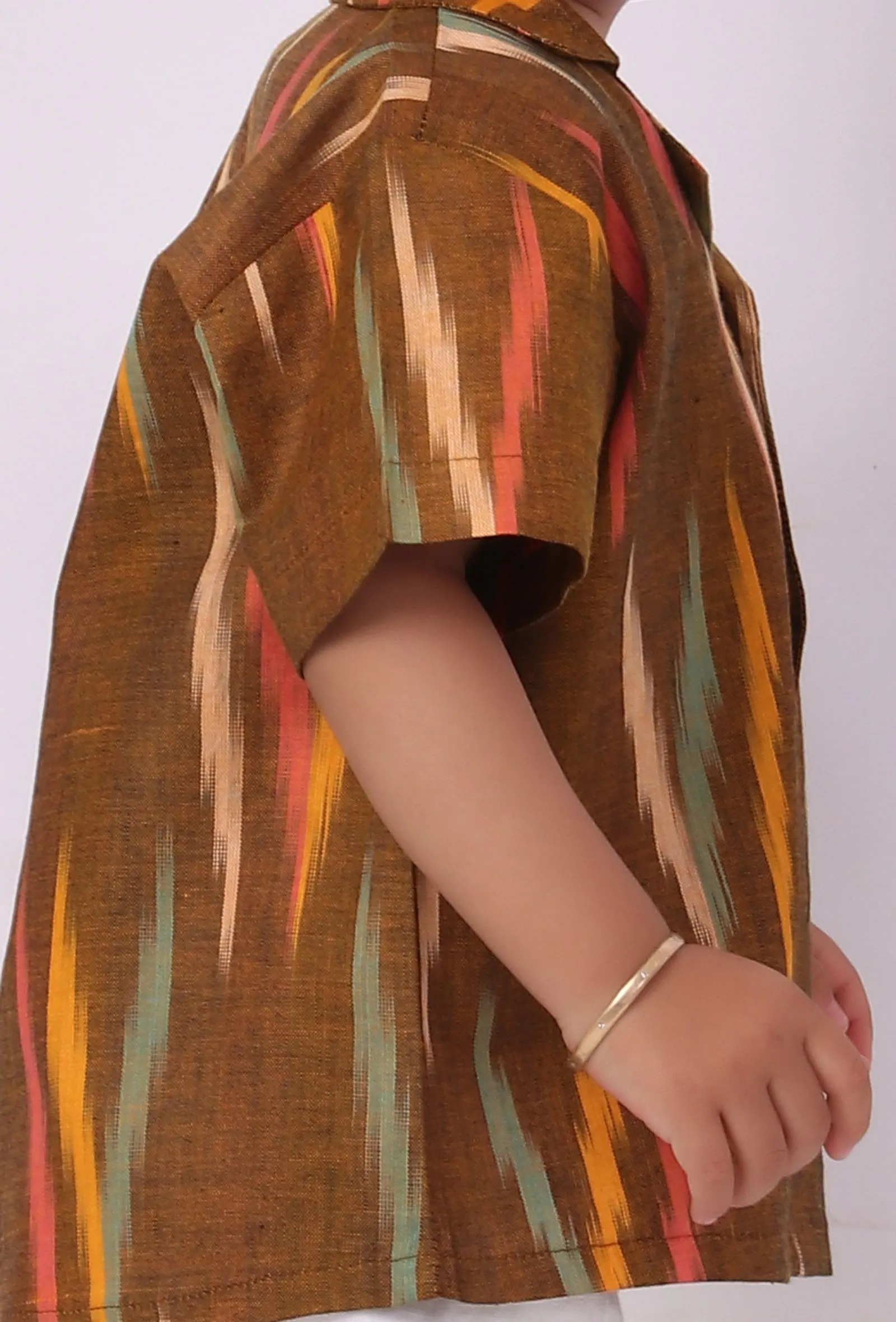 Henna Brown Ikat Half Sleeves Shirt