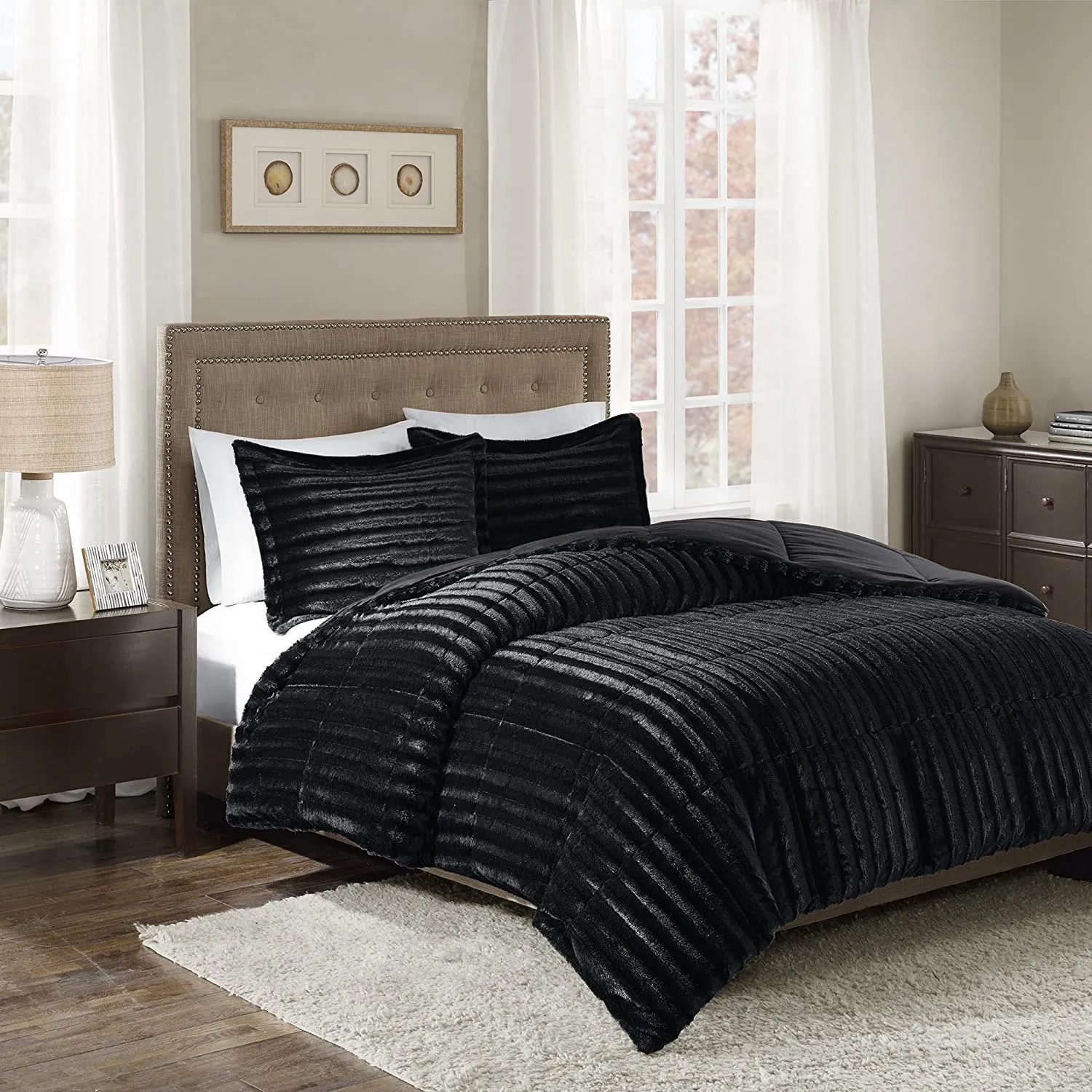 Madison Park Black Velvet Bed Set