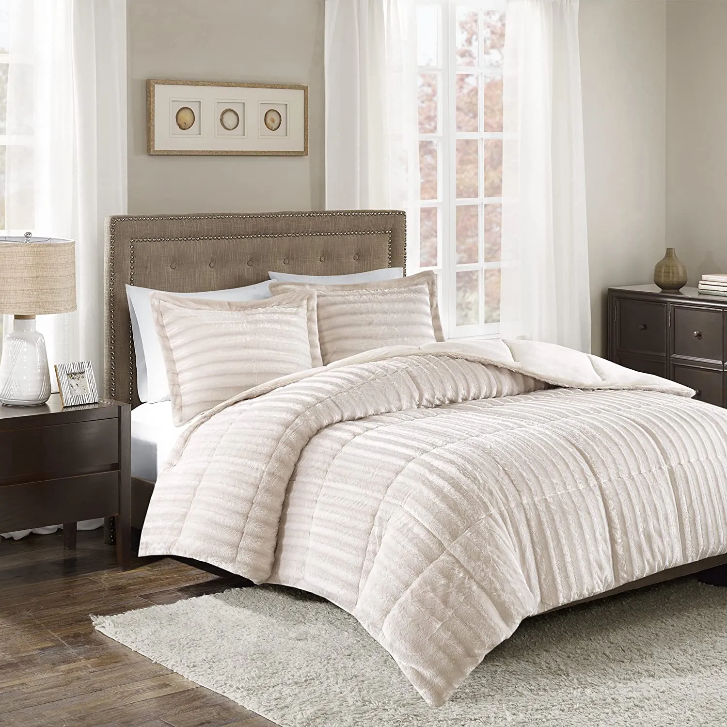 Madison Park Champagne Velvet Bed Set