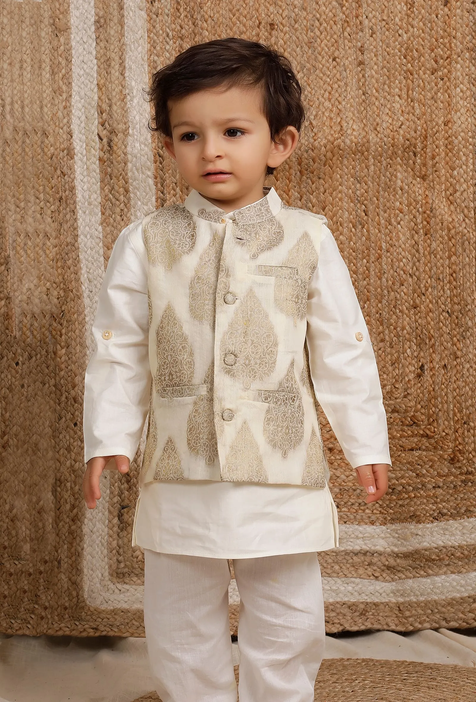 Set Of 3: Off White Cotton Silk Kurta, Pyjama & White Cream Brocade Nehru Jacket