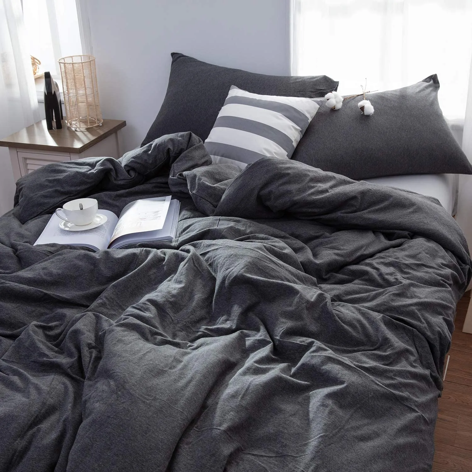 The Loft Dark Gray Bed Set