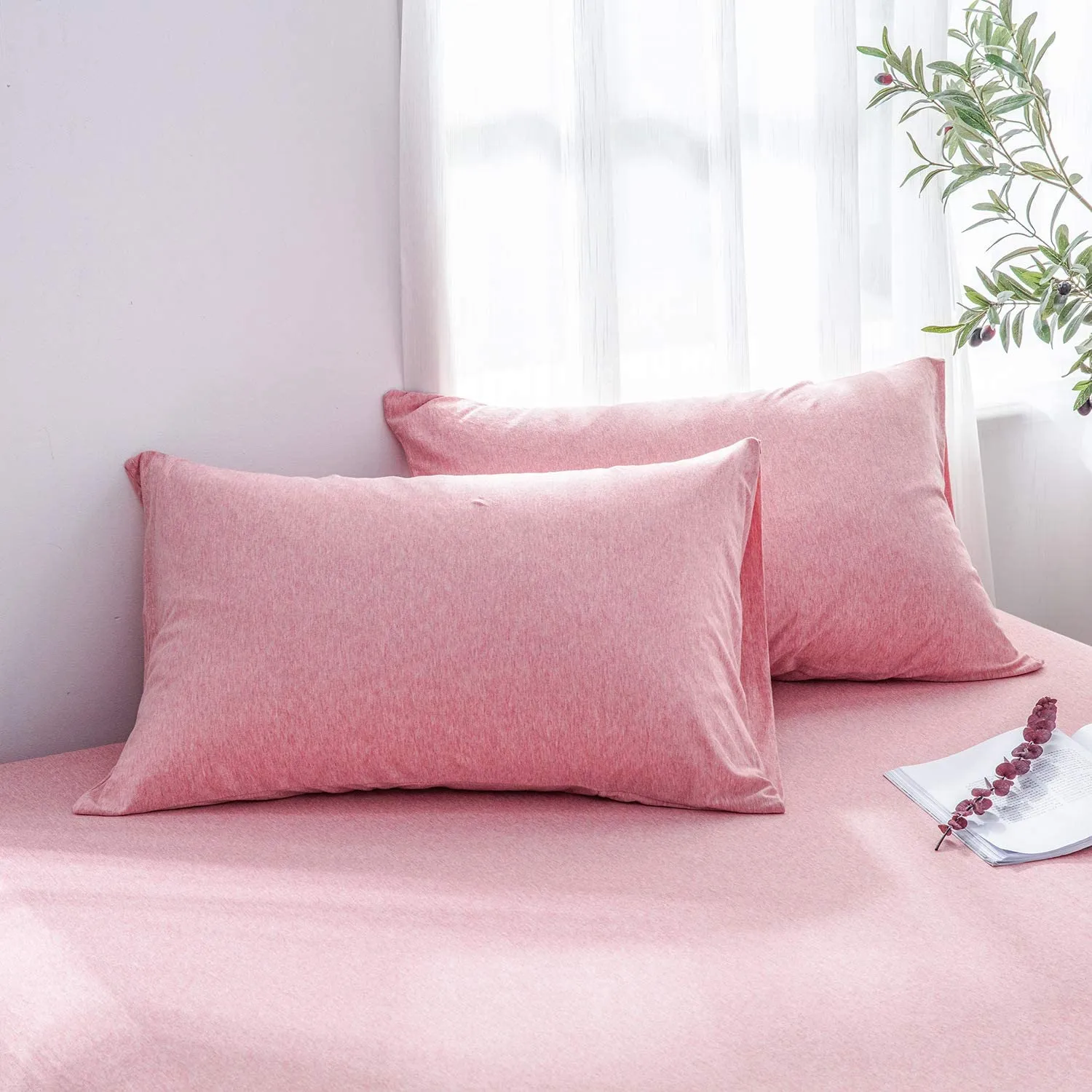 The Loft Pink Pillow Case Set